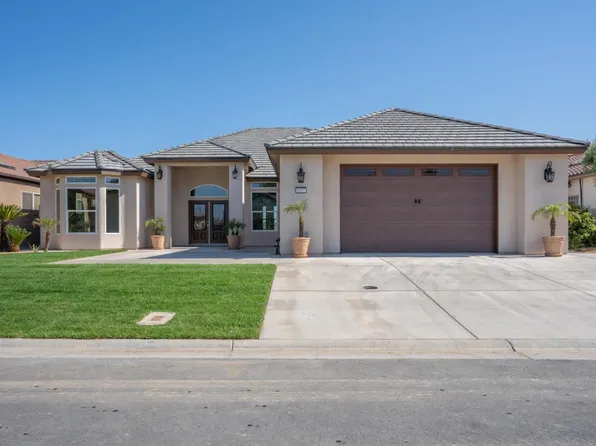 8305 Lakeshore Dr, Chowchilla, CA 93610