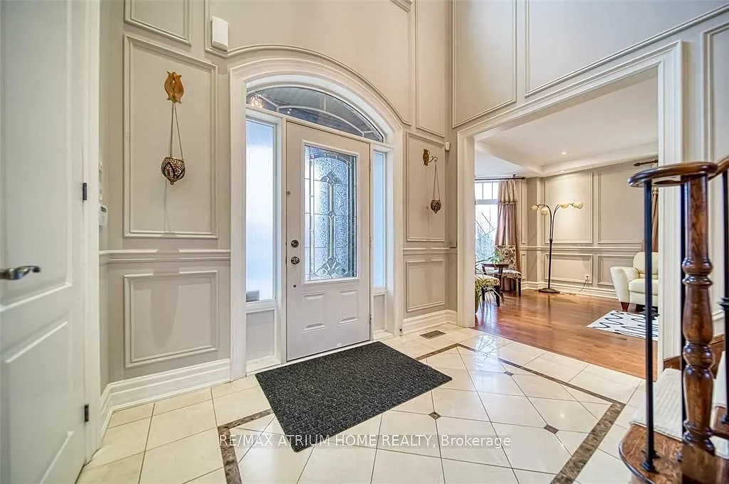 6 bed, $5,950 — Photo 2