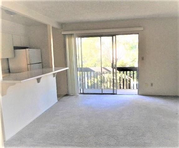 1st image of 2515 De La Vina St APT 12