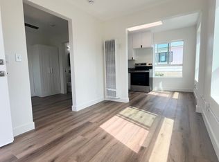 3540 Mission Blvd APT 4, San Diego, CA 92109