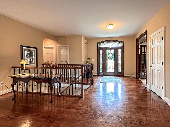4th image of 7040 Misty Meadow Ln