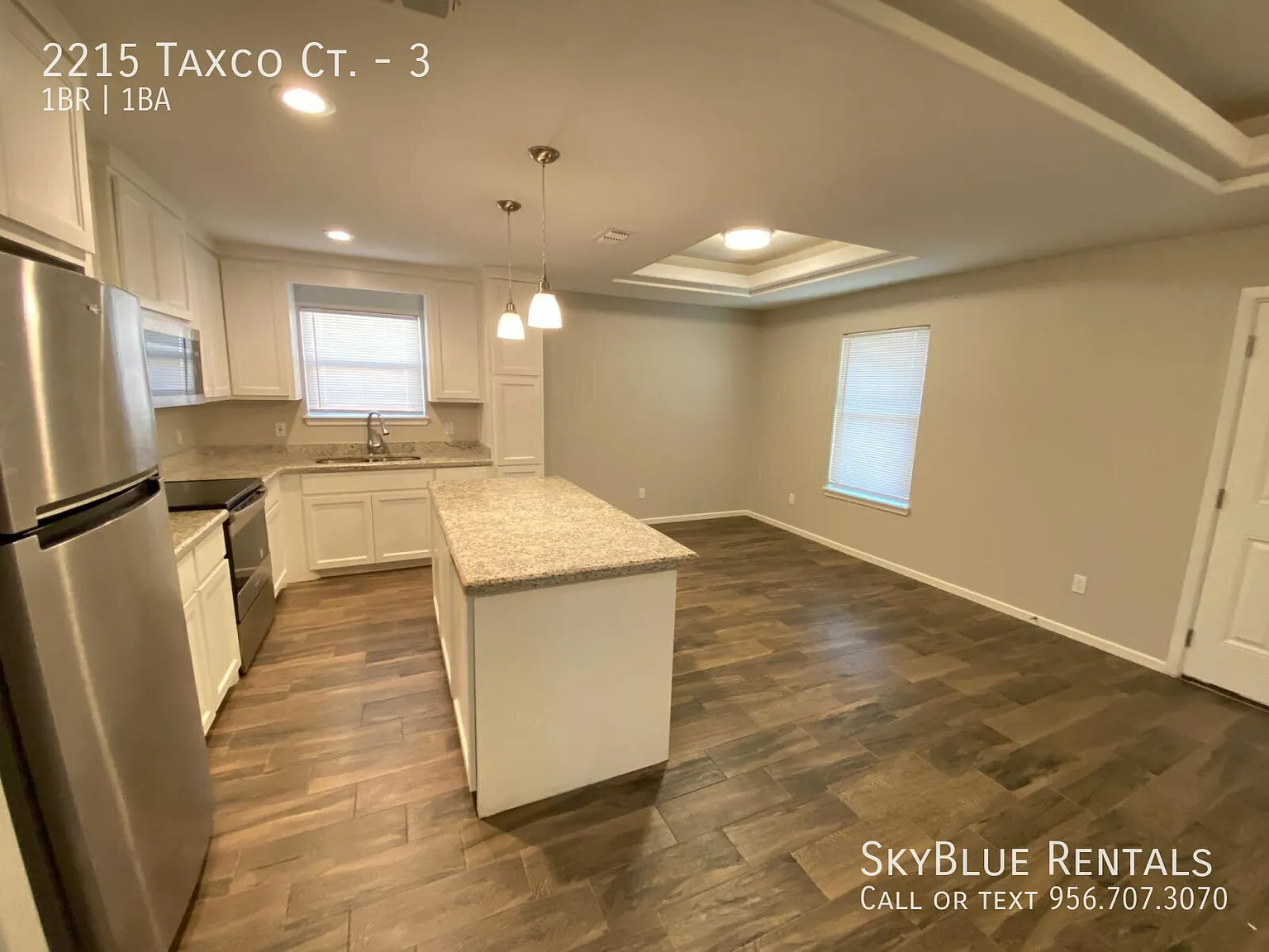 "Charming 1-Bedroom Retreat in Edinburg - Cozy Living at 697 Sq Ft!" — Photo 4