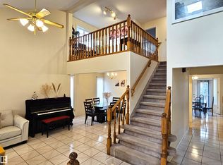 2433 89th St NW, Edmonton, AB T6K2Y8
