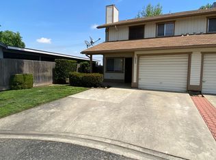 2046 E Laura Ave, Visalia, CA 93292