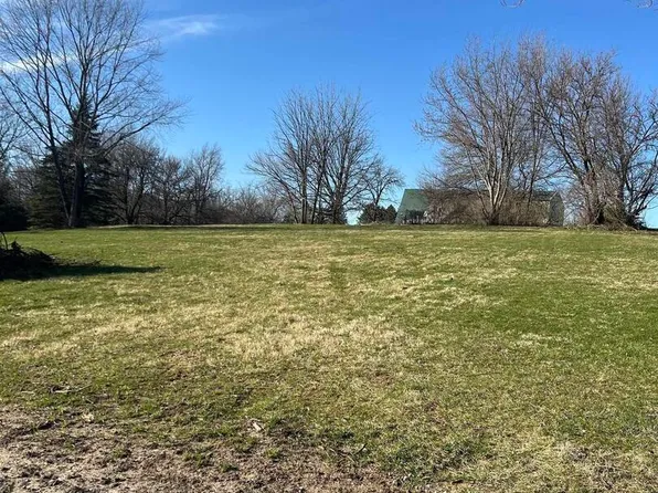 LOT 7 229th St, Le Claire, IA 52753
