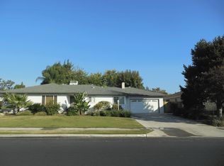 476 W Sample Ave, Fresno, CA 93704