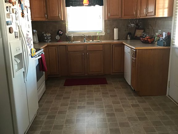 4th image of 303 Brightwell Dr