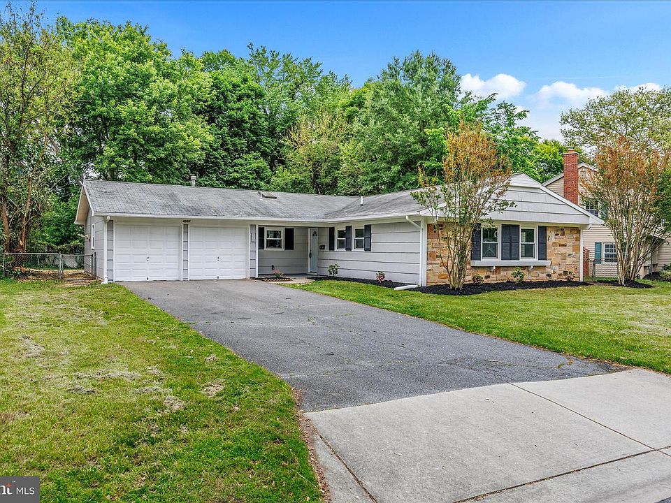 1st image of 4001 Yarmouth Ln