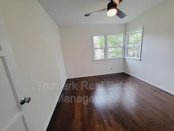 5th image of 2317 Merton Ave #3