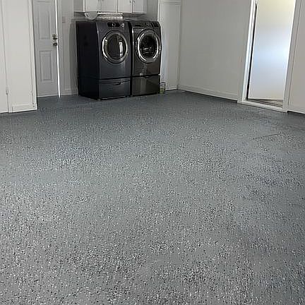 5th image of 1206 W Elliott St