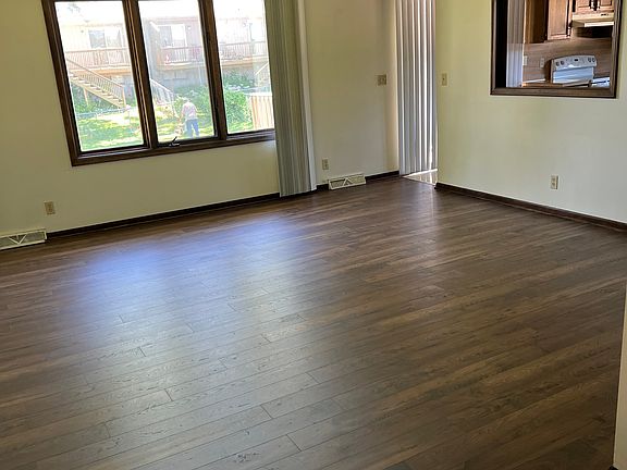 2nd image of 4927 S 98th Avenue Cir