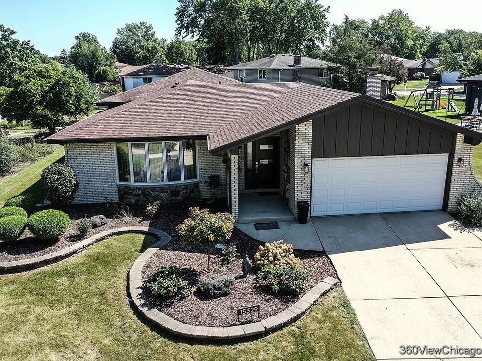 1st image of 15329 Sunset Ridge Dr