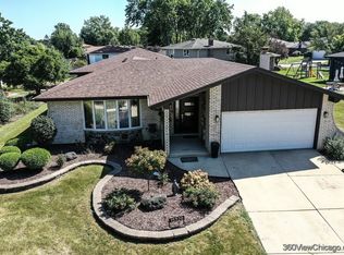15329 Sunset Ridge Dr, Orland Park, IL 60462