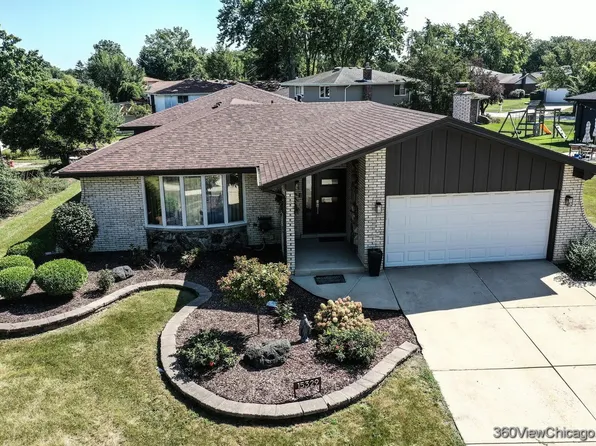 15329 Sunset Ridge Dr, Orland Park, IL 60462