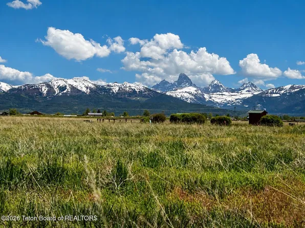 5066 Vista Ln, Tetonia, ID 83452