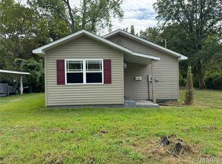 524 W Victor St, Poplar Bluff, MO 63901