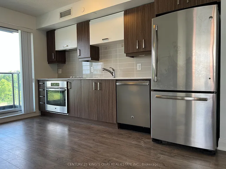 18 Uptown Dr #511 — Photo 6