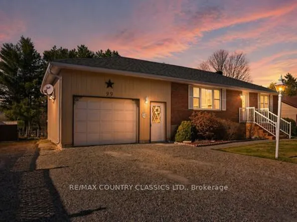 99 Maple St, Bancroft, ON K0L 1C0