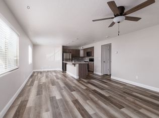 130 E. First North St., Mesquite, NV 89027