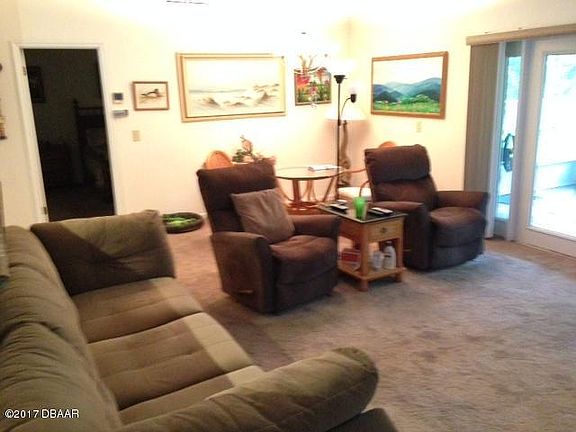 4th image of 965 Golf Ave
