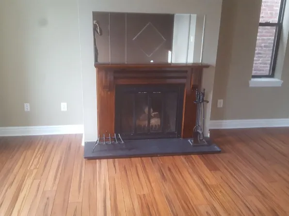1304 Liverpool St APT 3, Pittsburgh, PA 15233