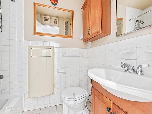 2nd image of 319 W 54th St #4C