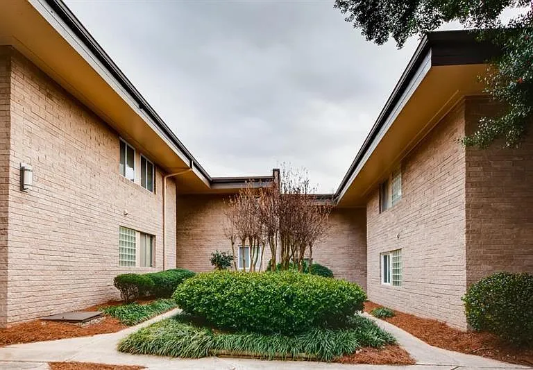 346 Carpenter Dr #39 — Photo 2