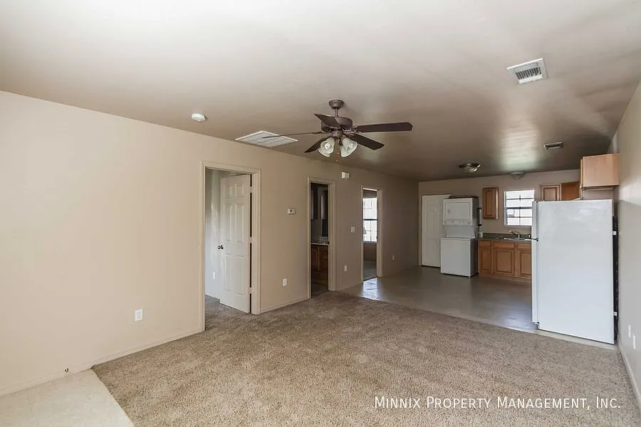 Building Photo - 2801 Mable Dr #1