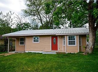 222 E College Ave, Corsicana, TX 75110