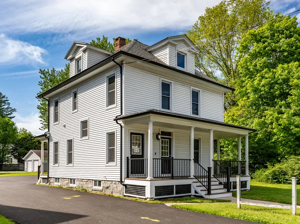 212 S Main St #1, Thomaston, CT 06787