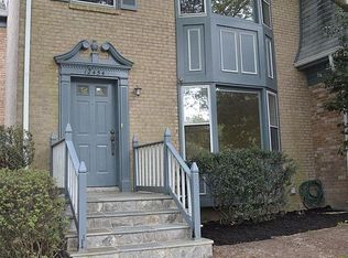 12454 Sweet Leaf Ter, Fairfax, VA 22033