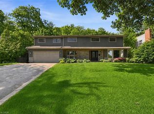 94 Dorchester Dr, Grimsby, ON L3M 1A8