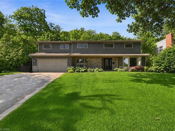 94 Dorchester Dr, Grimsby, ON L3M 1A8