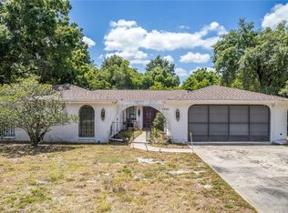 7500 Delaware Dr, Weeki Wachee, FL 34607