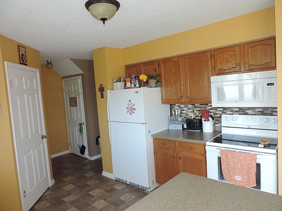 5th image of 5762 Oatfield Dr