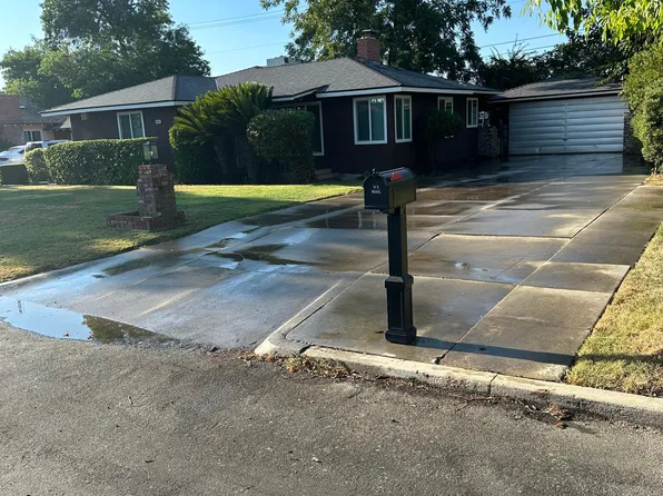 (undisclosed Address), Fresno, CA 93727