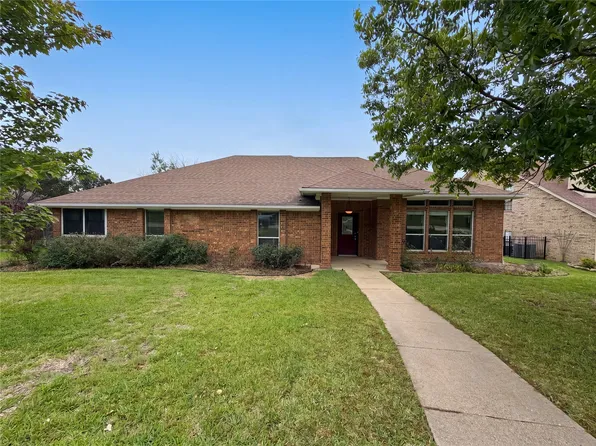 3434 Hightrail Ln, Garland, TX 75043