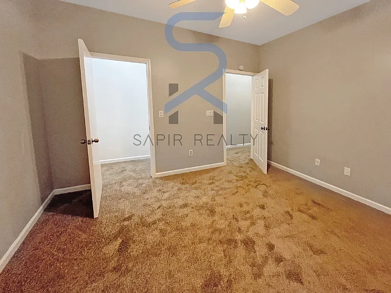 221 Fletcher St SW — Photo 8