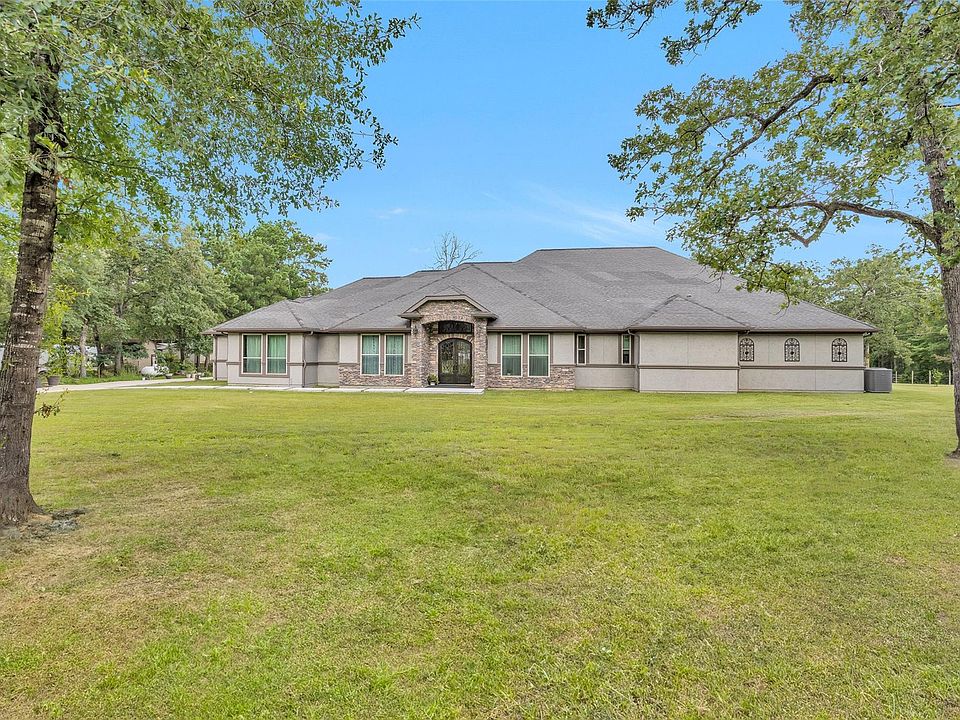 1st image of 29502 Country Place Rd