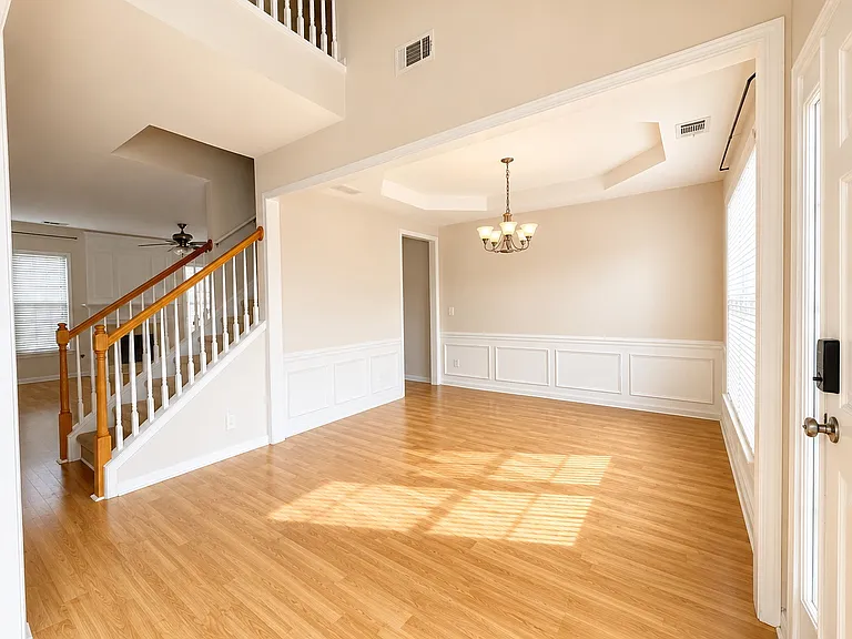 8330 Grenadier Trl — Photo 14