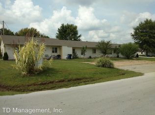 1016 McDaniel St APT C2, Buffalo, MO 65622