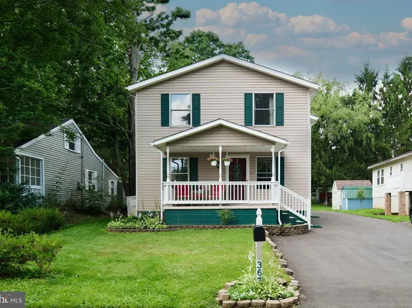 367 W Clearview Ave, State College, PA 16803