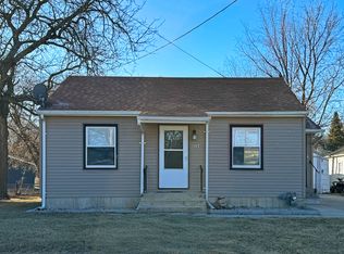 1544 N Hampshire Ave, Mason City, IA 50401