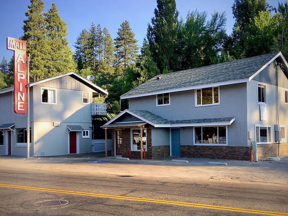 1st image of 23928 Lake Dr #202