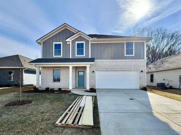 12406 Bartow Ln, Athens, AL 35613