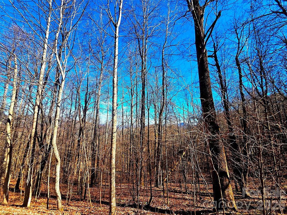 1st image of 160 Slippery Rock Rd #206
