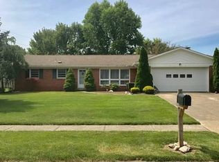 7445 Lindsay Dr, Indianapolis, IN 46214