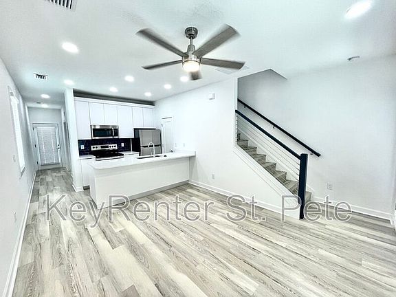 2nd image of 2703 N 24th St Unit 2
