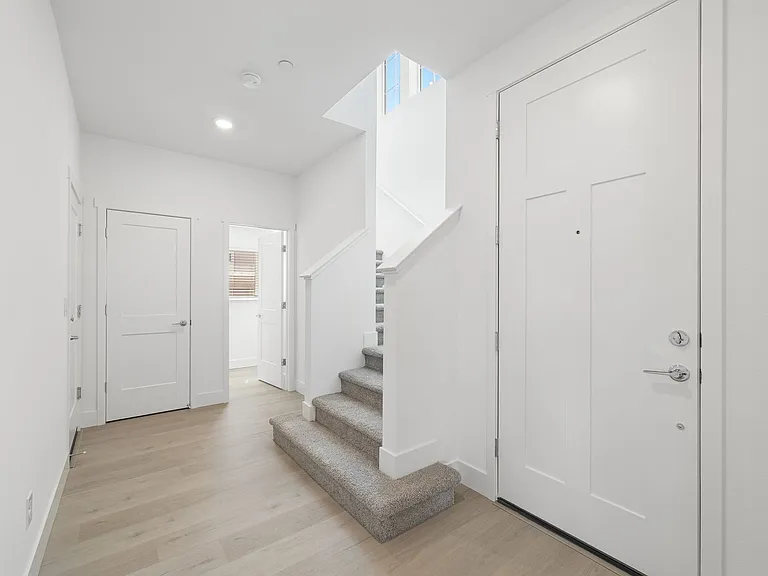 465 Prosecco Way — Photo 11