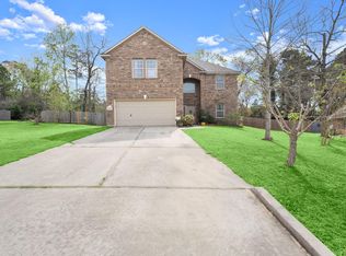 10490 Sunflower Dr, Willis, TX 77318